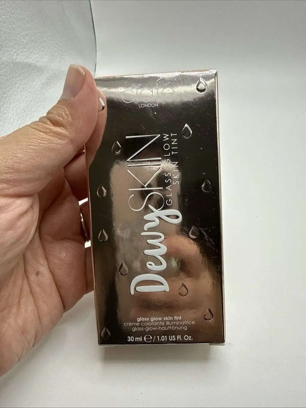CIATÉ LONDON Dewy Skin Tint in Shade 020 1.01 FL OZ Brand New In Box Ciate